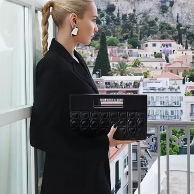 THE DOLLI Bag | Η νέα συλλεκτική δημιουργία της Marina Raphael και του THE DOLLI